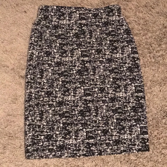 New Philosophy Pencil Skirt - Picture 1 of 2